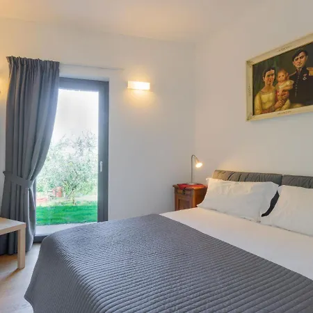 Baila - Cco511 By Interhome * Colico